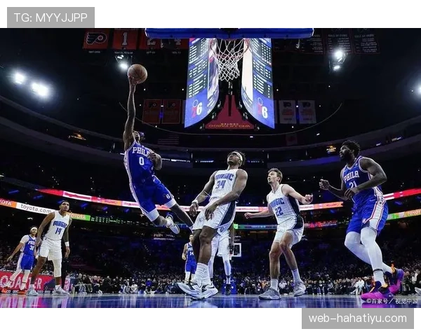 格林利用挡拆稳定防守，提升球队关键回合防守效率