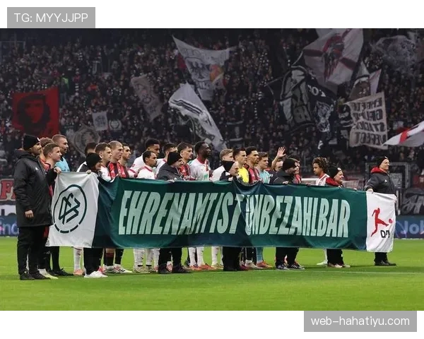 AC米兰关键战一崩再崩，球队稳定性承压，对赛季走势形成制约