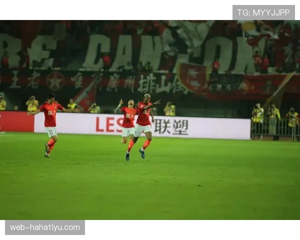 巴萨青训撑场面，当前阶段问题显现，对赛季稳定性面临考验